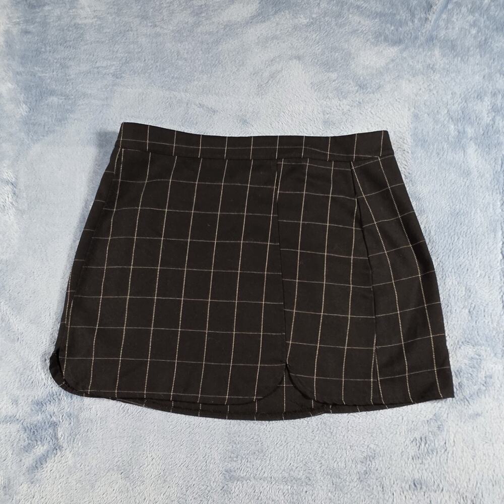 Brandy Melville Black Windowpane Plaid Skort One Size (0-4) Wrap Mini Y2K